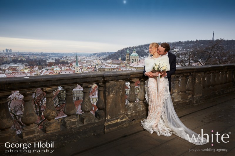 Prague Castle winter wedding